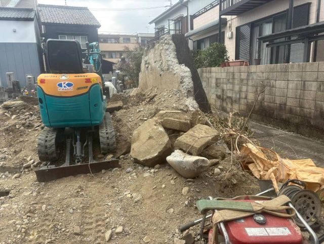 桑名市佛眼院　永代供養墓工事　⑨無縁塚解体